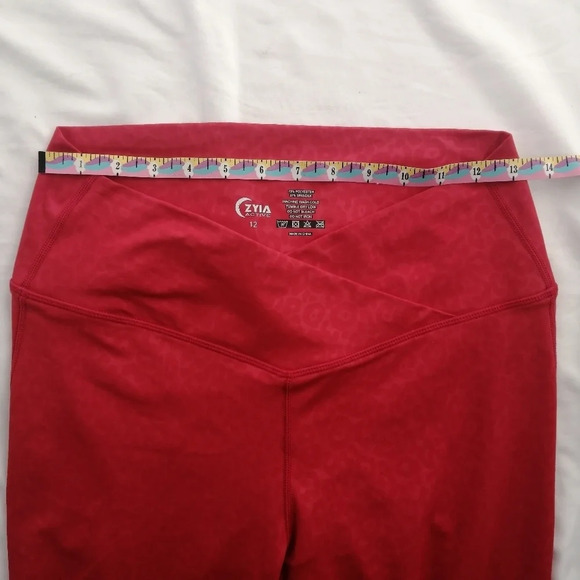 Zyia Red Leopard 24" Leggings Scrunchy What Light n Tight Crossover Waist 12 - Picture 12 of 15